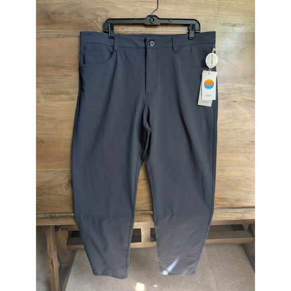 Vuori Pants Mens 36 Gray Meta Twill Athletic Apparel Slim Fit Stretch Flat Front - Picture 1 of 3